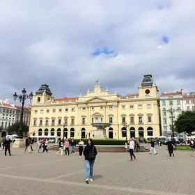 Praça da Estação horários de visita: opções úteis para turistas e moradores