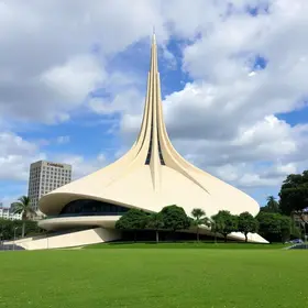 Arquitetura moderna na Pampulha: como organizar seu passeio em BH