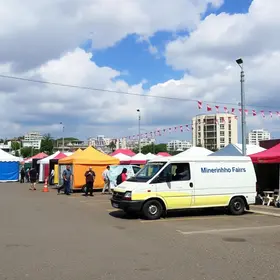 Feira do Mineirinho estacionamento: o que saber antes de ir
