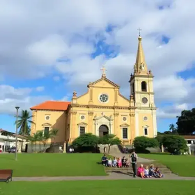 Igreja São Francisco de Assis da Pampulha estacionamento: opções úteis para turistas e moradores