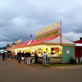 Feira do Mineirinho onde comer: roteiro, acesso e melhores horários