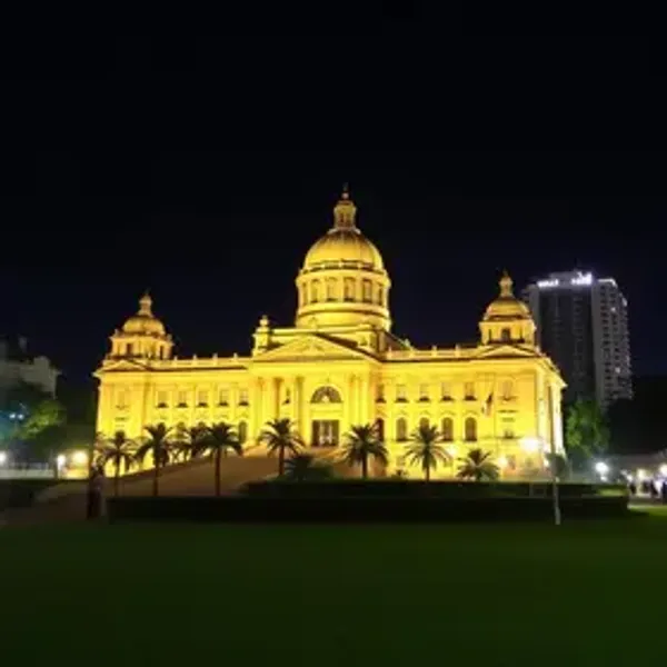 Roteiro de noite em Belo Horizonte: passo a passo para aproveitar BH