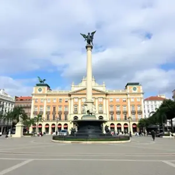 O que fazer perto do Praça da Liberdade: roteiro completo e dicas para visitar