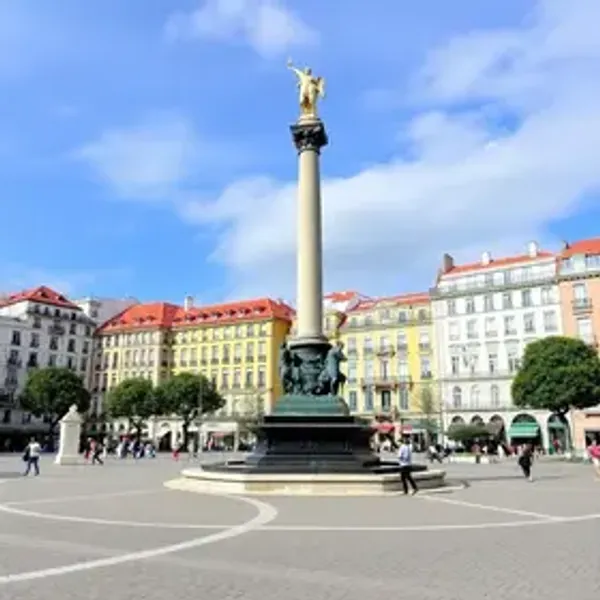 Praça da Liberdade como chegar: roteiro, acesso e melhores horários